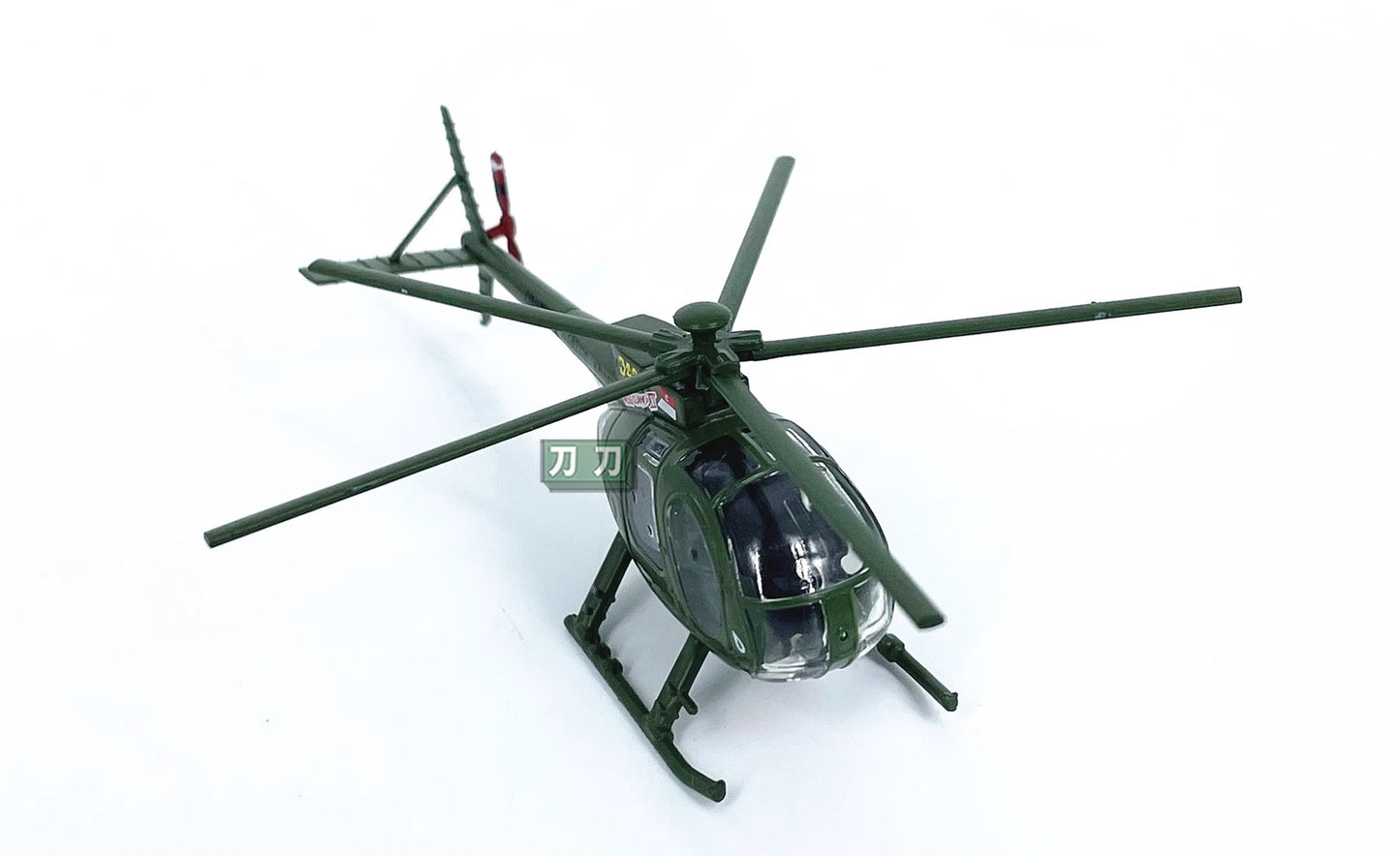 1-100 small-scale American OH-6A helicopter model alloy