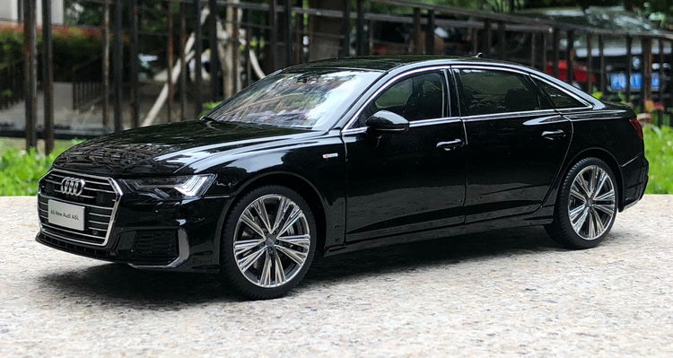 1-18 2019 new Audi A6L alloy car model