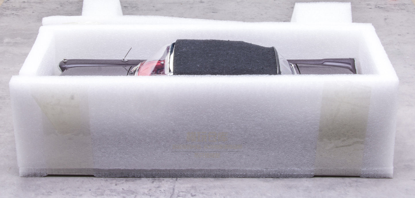 1-18 Mercury Parklane Platinum Edition Alloy Car Model