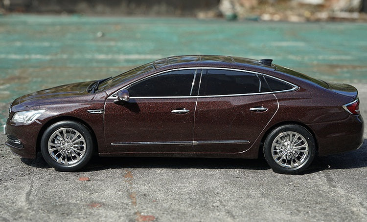 1-18 SAIC-GM Buick new generation LaCrosse car model alloy car model