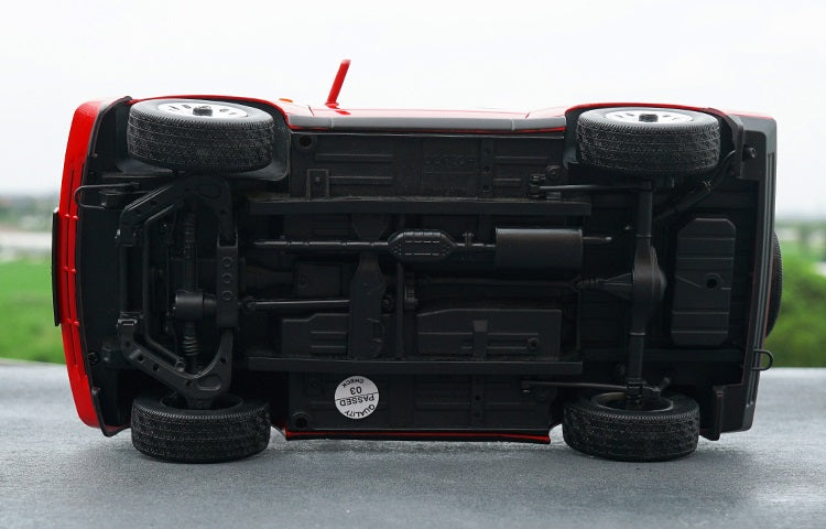 Model Name: 1-18 Suzuki Vitra Alloy Car Model Material: alloy, plastic, rubber Colour: red or black or white Model scale: 1:18 Model Size:210mm * 100mm * 90mm