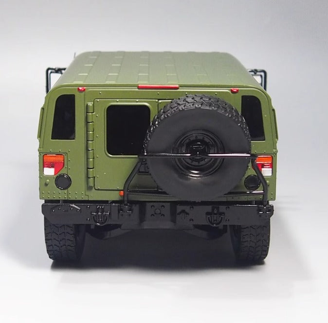 1-18 original Dongfeng Mengshi military vehicle model