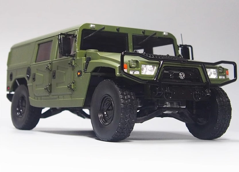 1-18 original Dongfeng Mengshi military vehicle model