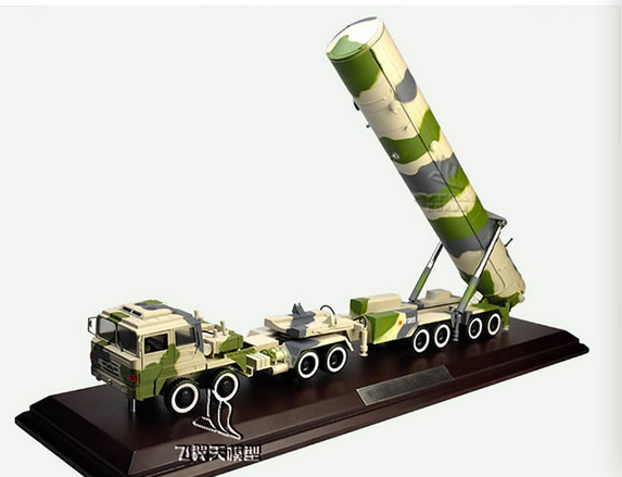 1-30 DF-31 intercontinental ballistic missile launcher alloy car model