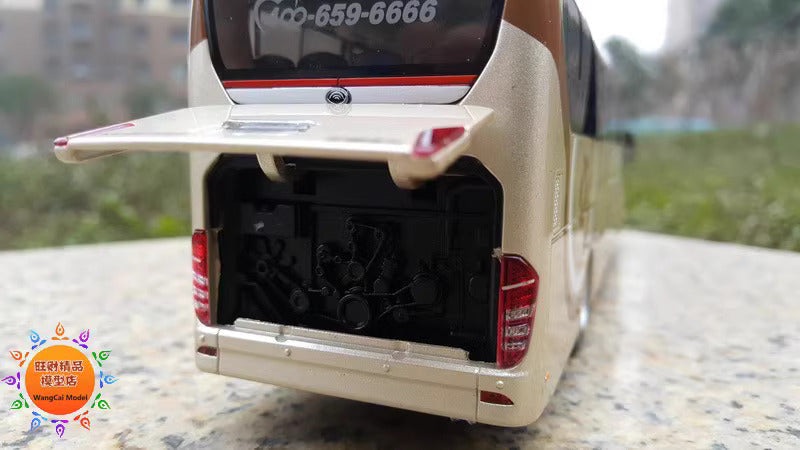 1-42 Yutong tourist bus alloy car model