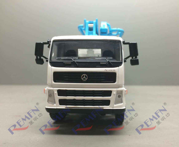 1-50 Korean DY Pump Truck Alloy Model.