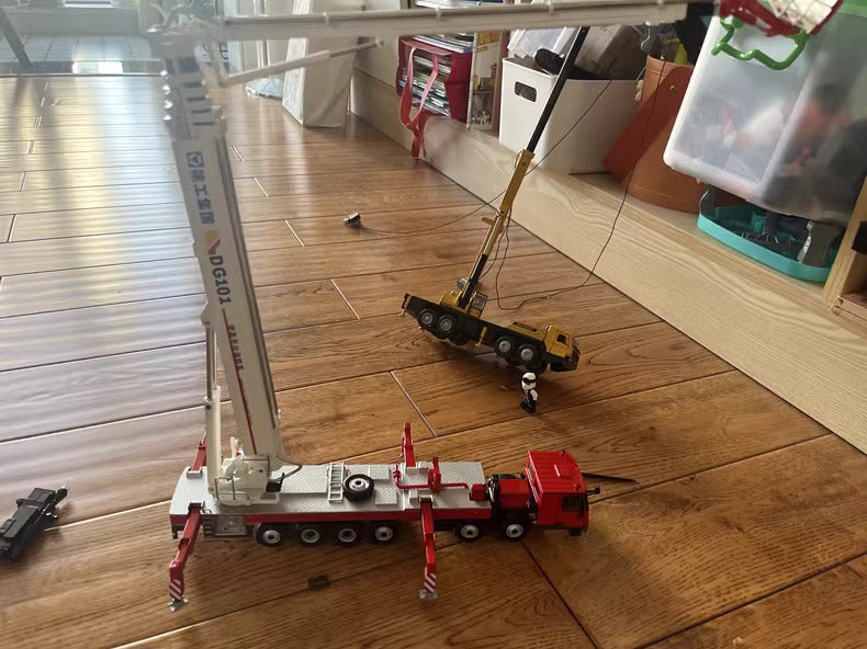 1-50 Mercedes-Benz fire engine Xugong DG100 hydraulic platform model