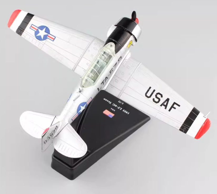 1-72Amer USAF Texas LT-6G AT6 Trainer Reconnaissance Aircraft 1953 Military Aircraft Model