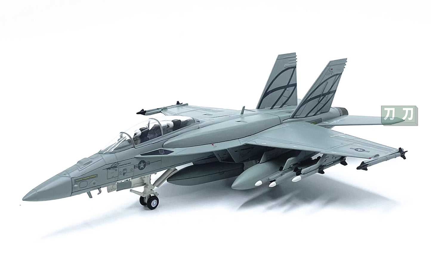 1-72 American F/A-18F Ultimate Hornet Fighter Model Fully Loaded fighter jet
