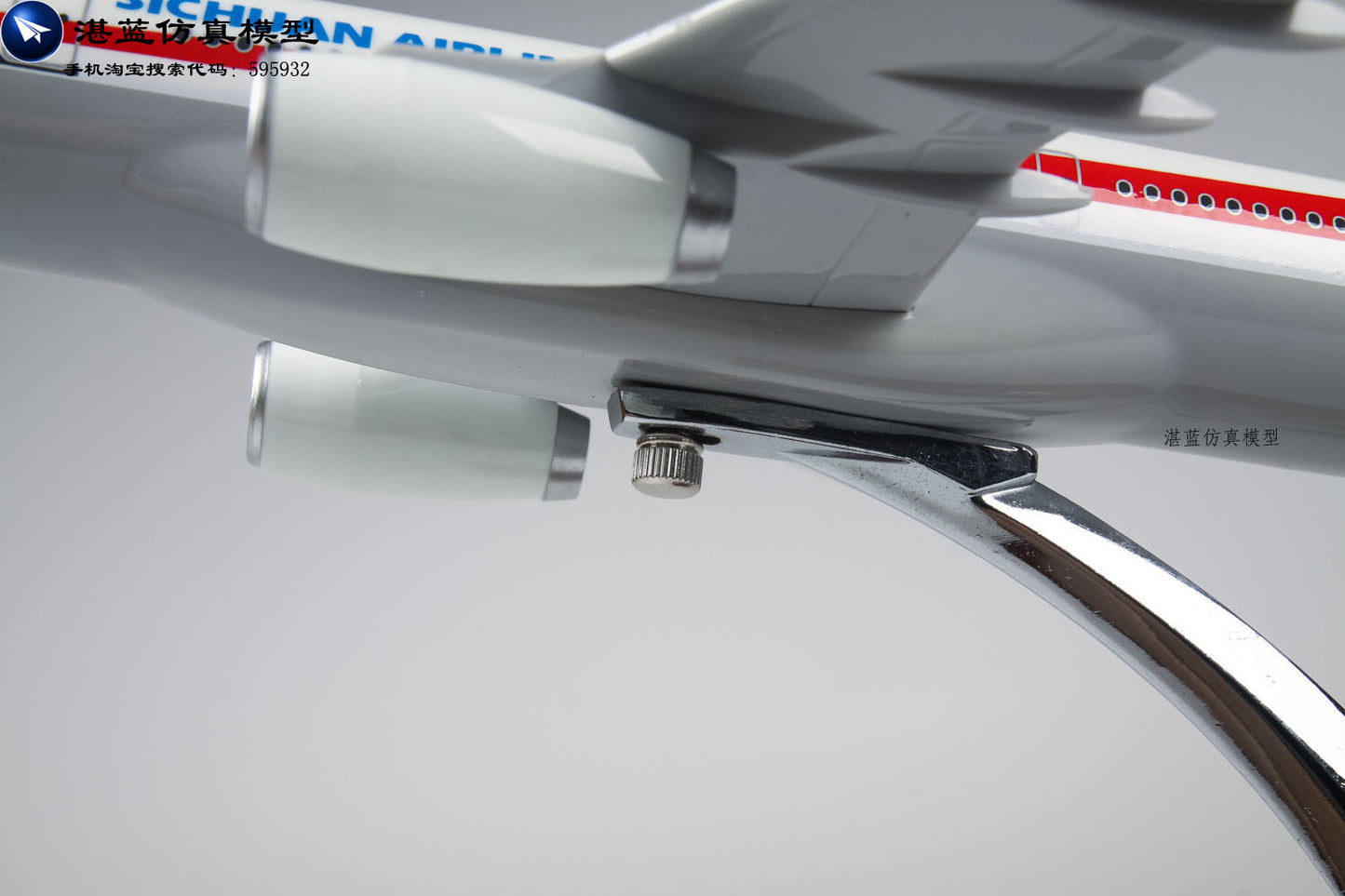 40cm Airlines Airbus A330 aircraft plane model can revolve