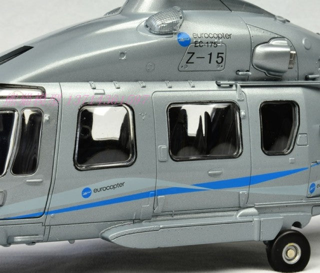 44 cm Z-15 transporter helicopter model 1-32