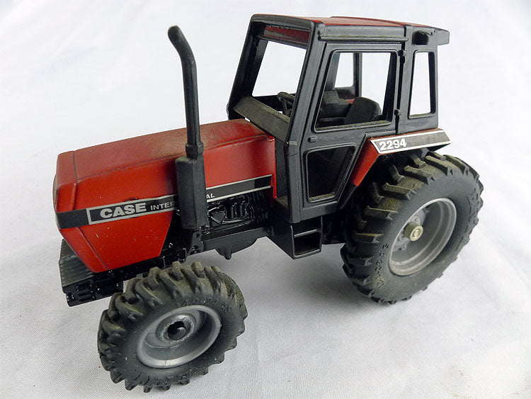 CASE 2294 MFD DIe-cast model tractor Ertl 1-32