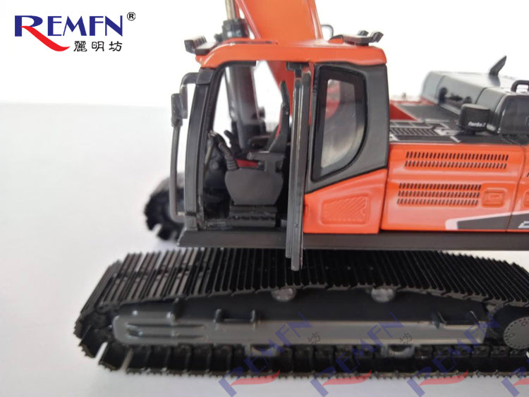DX380LC-9C Doosan Daewoo Excavator Alloy Model 1-50