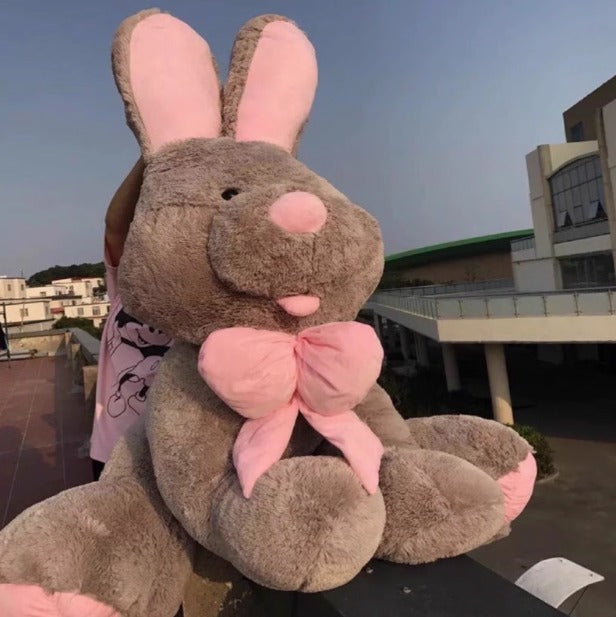 Gigantic stuff rabbit with bow