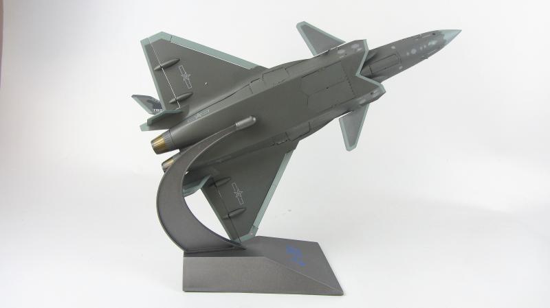 J20 Fighter Model Alloy Aircraft Model 1:144