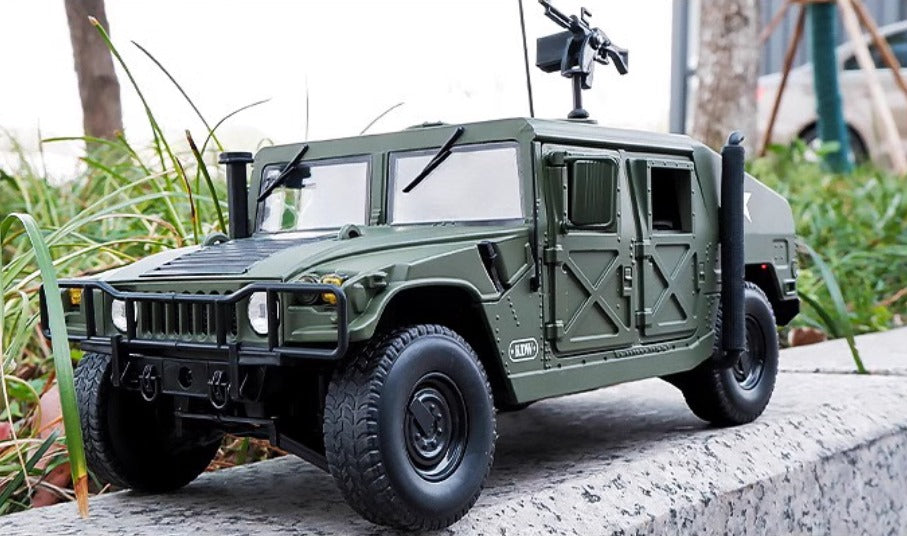 Kadiwei 1-18 Alloy Military Model U.S. Army Hummer Car Model.