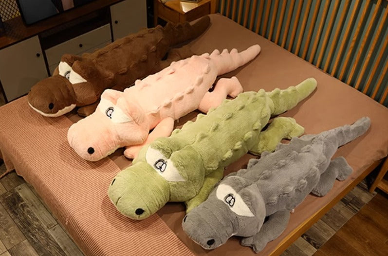 Stuffed pet alligator 2.3 meters long