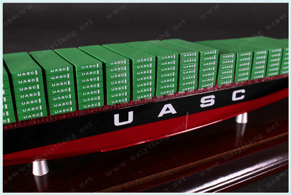 UASC 35cm shipping container ship model and case