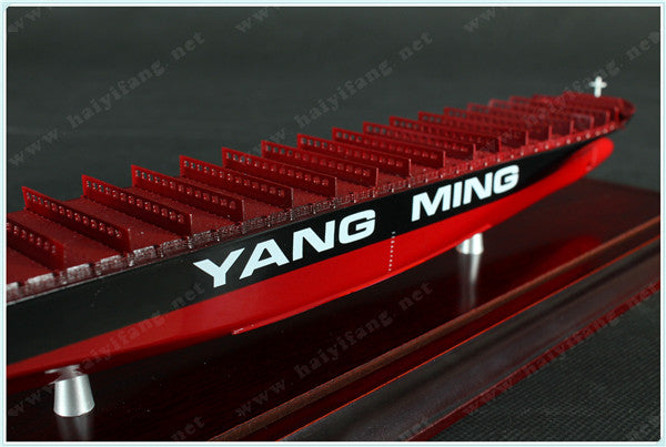Yangming CCNI intellectualcontainer ship model 14 inches