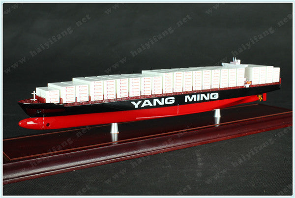 Yangming CCNI intellectualcontainer ship model 14 inches