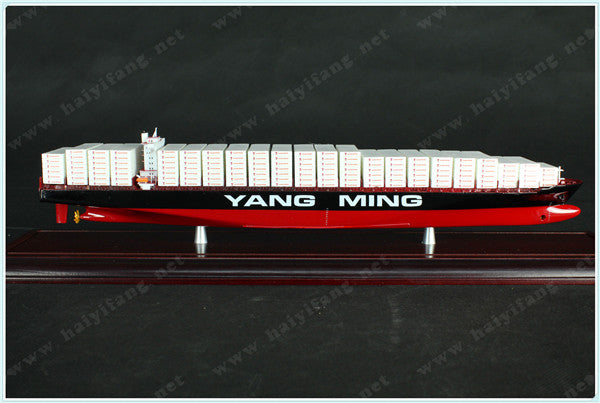 Yangming CCNI intellectualcontainer ship model 14 inches