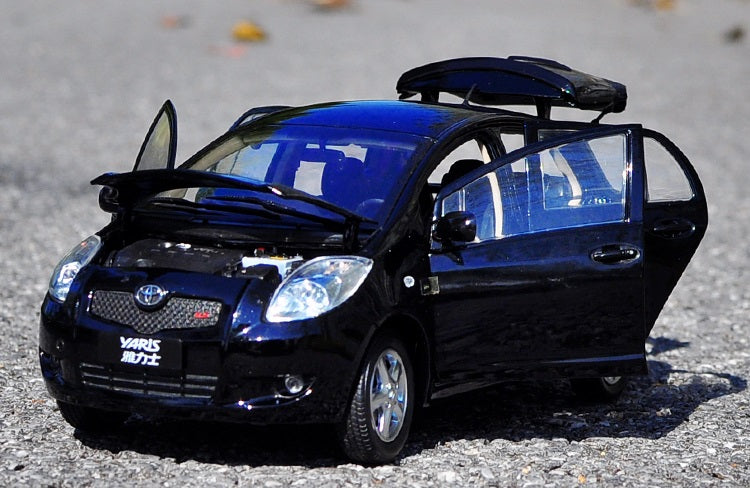 1-18 GAC TOYOTA YARIS ALLOY CAR MODEL