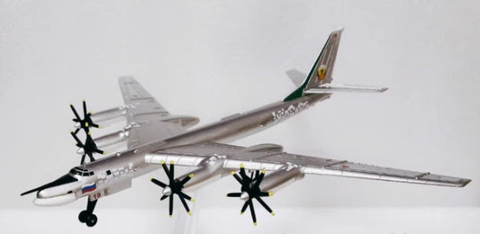 1-200 Russian Tu-95 TU-95 bomber Bear-H