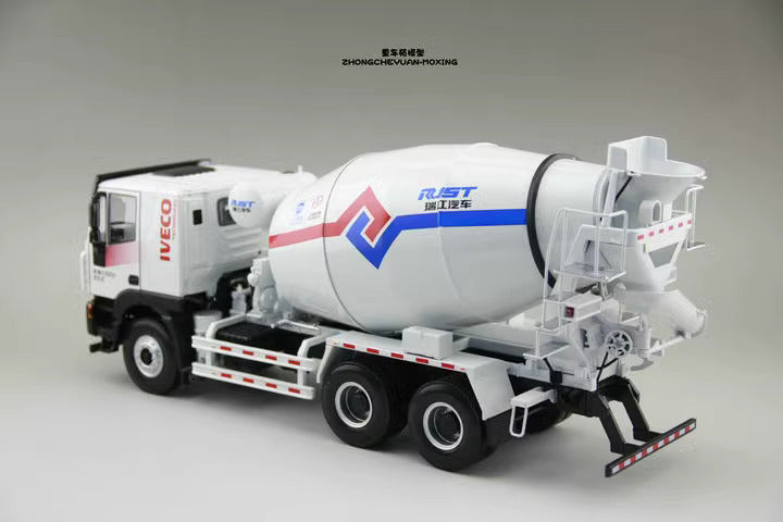 1-24 scale Alloy model Cement Mixer truck by IVECO