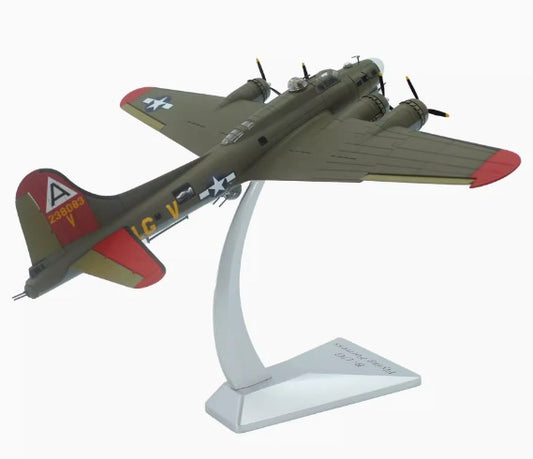 1-72 American World War II B17 Flying Fortress aircraft B-17G bomber model