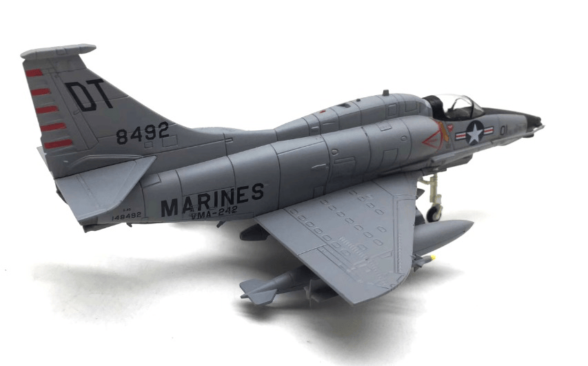 1-72 U.S. Marine Corps A-4 Skyhawk Attack Aircraft Alloy Fighter Military Model