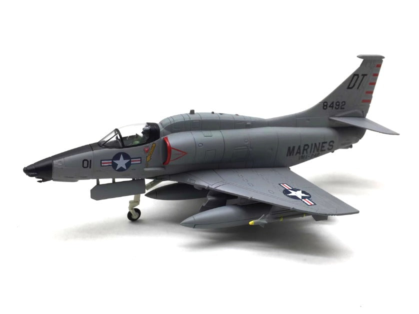 1-72 U.S. Marine Corps A-4 Skyhawk Attack Aircraft Alloy Fighter Military Model