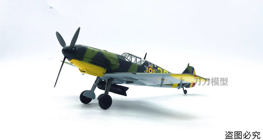 1-72 Romanian Air Force 109E Fighter Aircraft Model