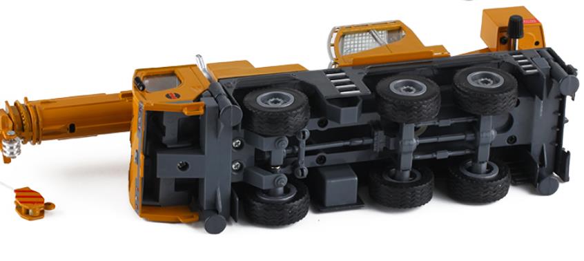 Cadwell 1-55 crane simulation alloy model for children
