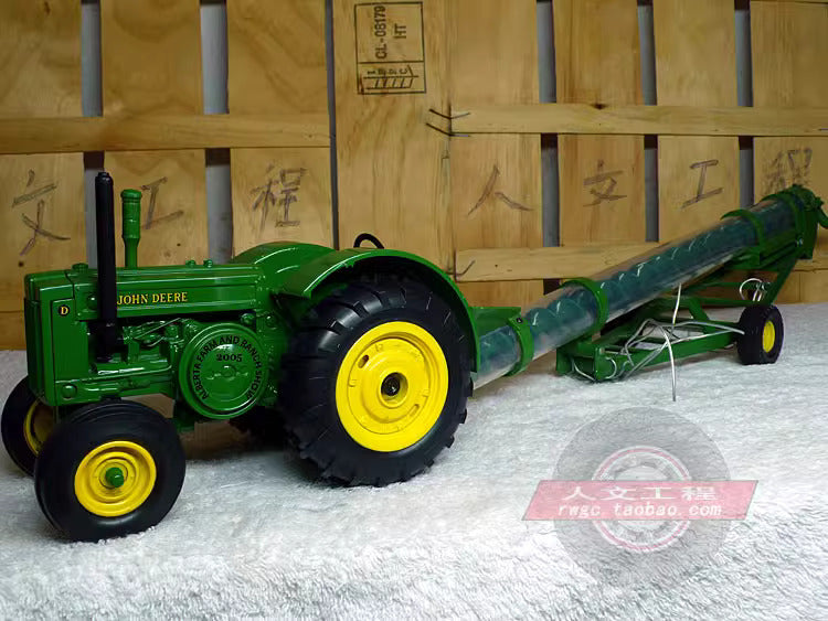 Deere Hay Elevator Die-cast model tractor Ertl 1-16