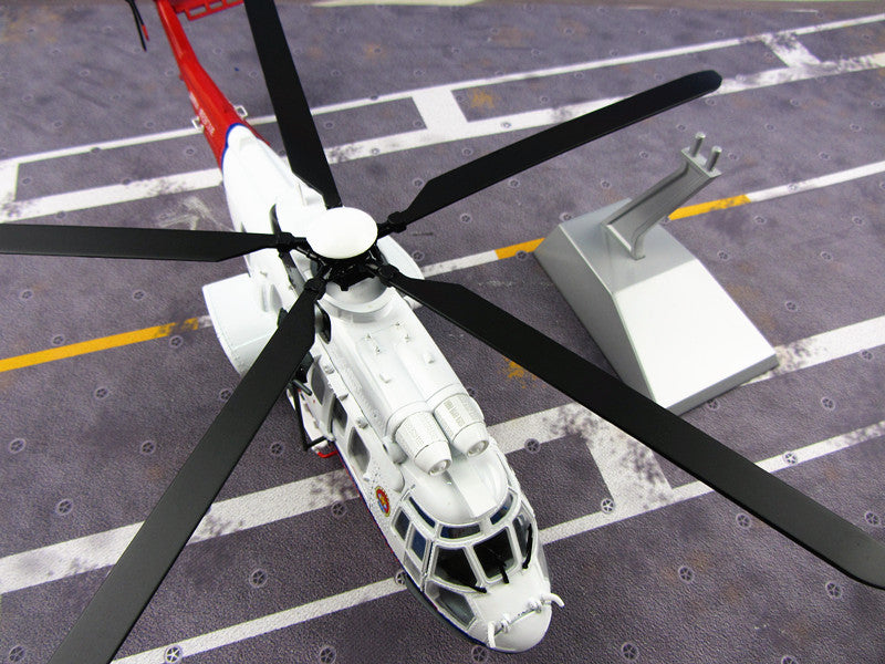 EC225 maritime rescue helicopter model
