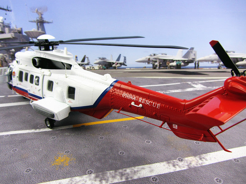 EC225 maritime rescue helicopter model