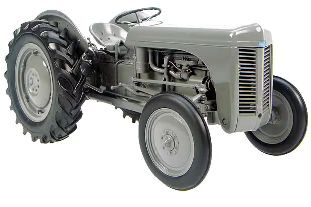 erguson TEA-20 Die-cast model tractor Ertl 1-16