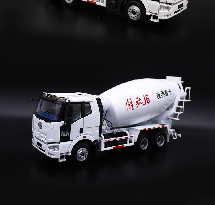 J6 1-24 scale Alloy model Cement Mixer truck