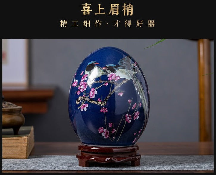 Jingdezhen ceramic egg with yellow and blue designs