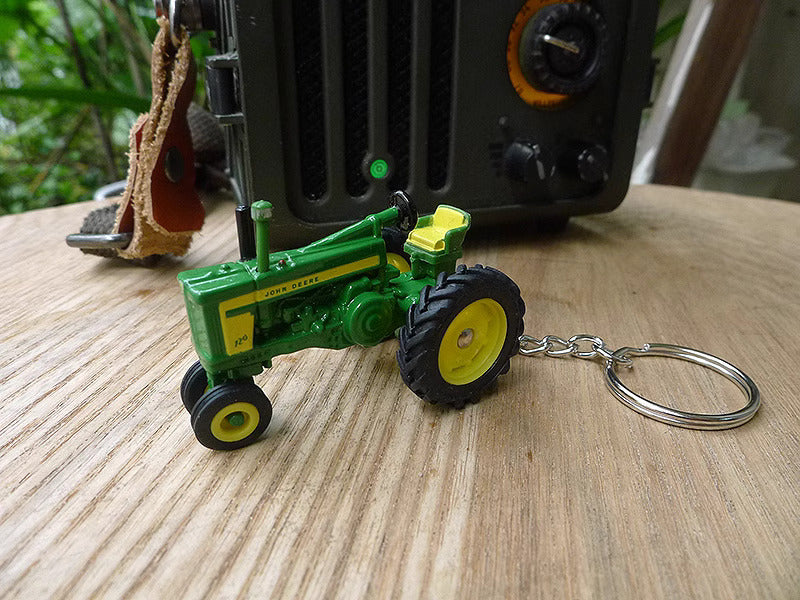 John Deere 720 ERTL 1-64