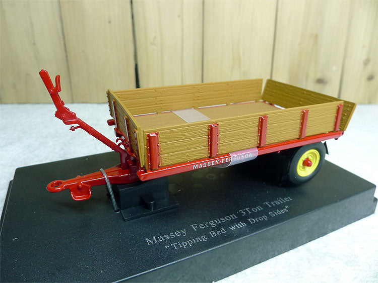 Tipping Trailer Die-cast model tractor Ertl 1-32